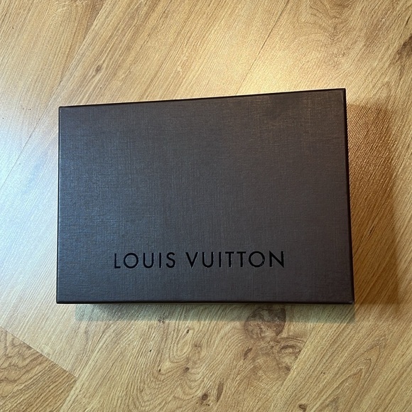 Louis Vuitton Monogram Red XL Silk Wool Monogram Shine Shawl with Box - Picture 3 of 5
